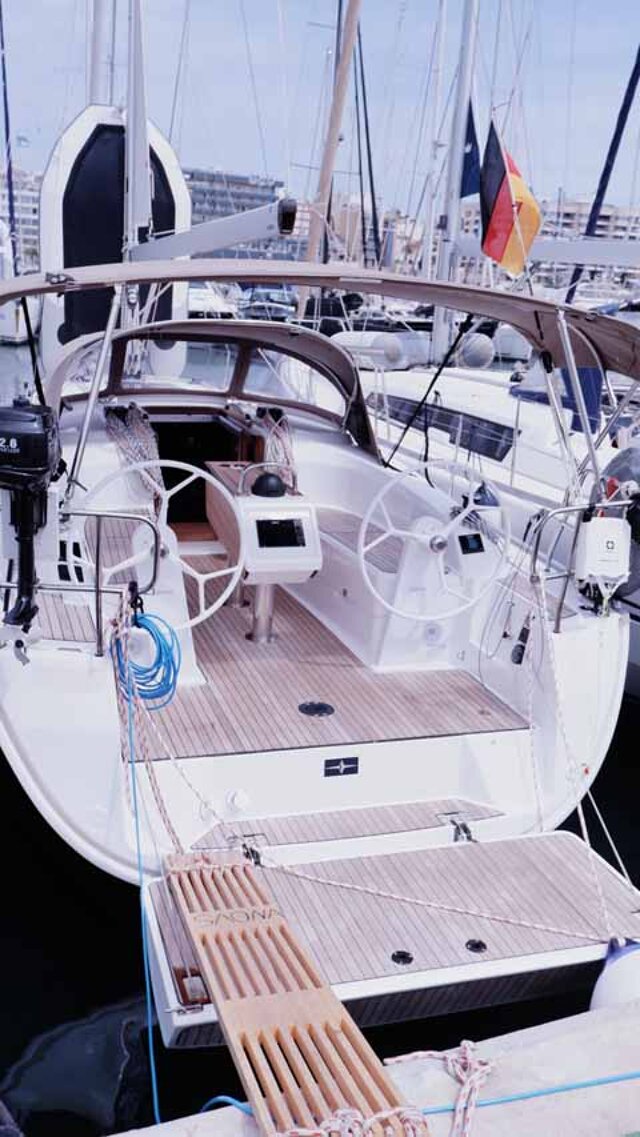 Bavaria Cruiser 34 - 2 cab. Saona